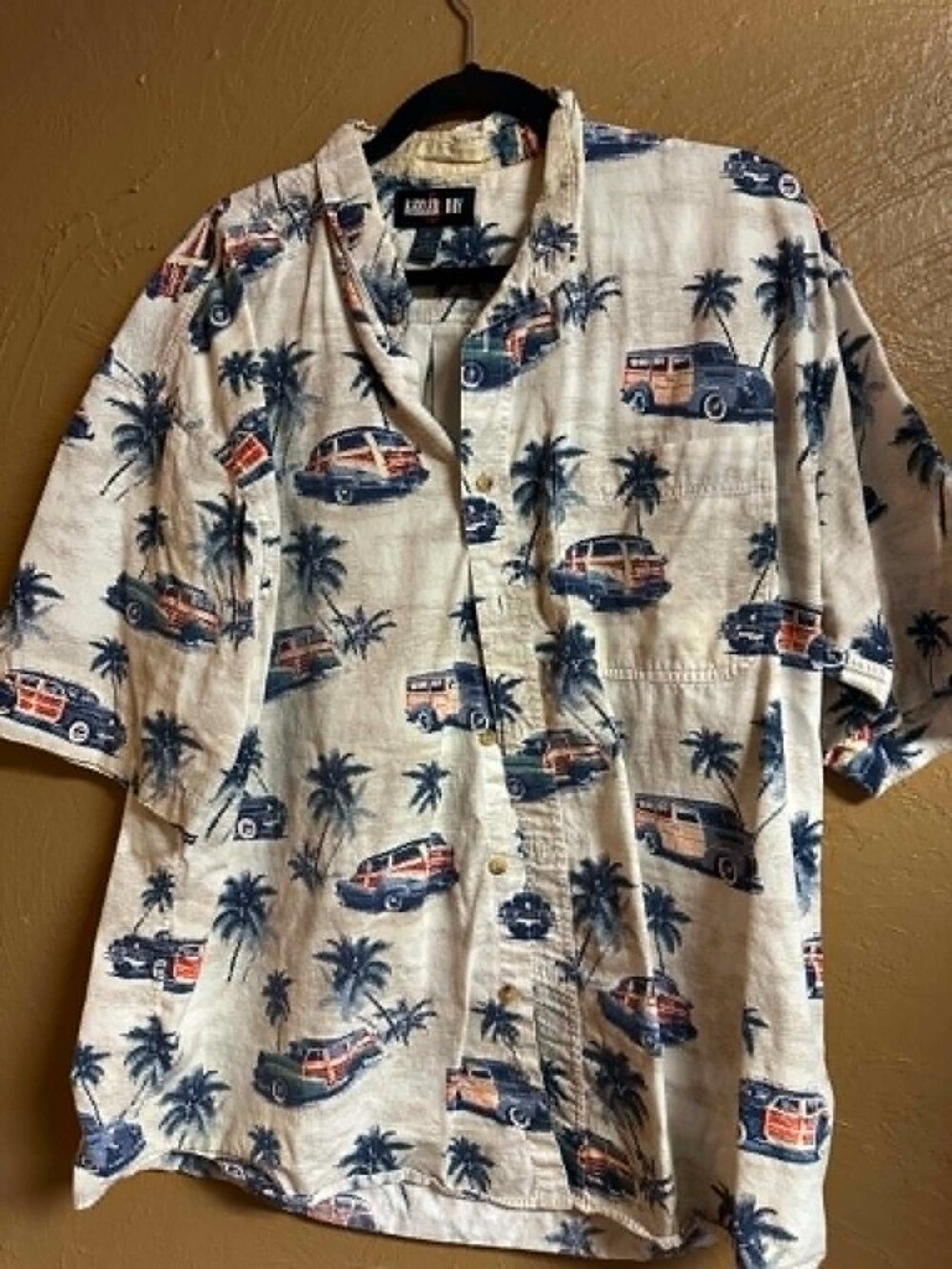 Keeler Bay XL Woody Cars Print Button Up Short Sleeve Shirt #211